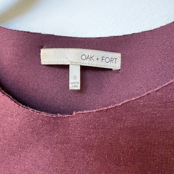 Burgundy Crop Top - Picture 3 of 3